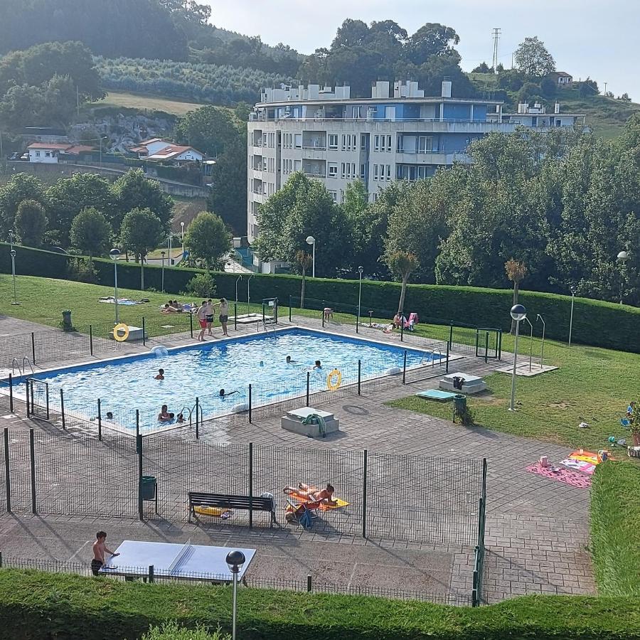 Apartmán Soleado Piso Con Garaje Y Piscina A 8' Centro Castro Urdiales Exteriér fotografie
