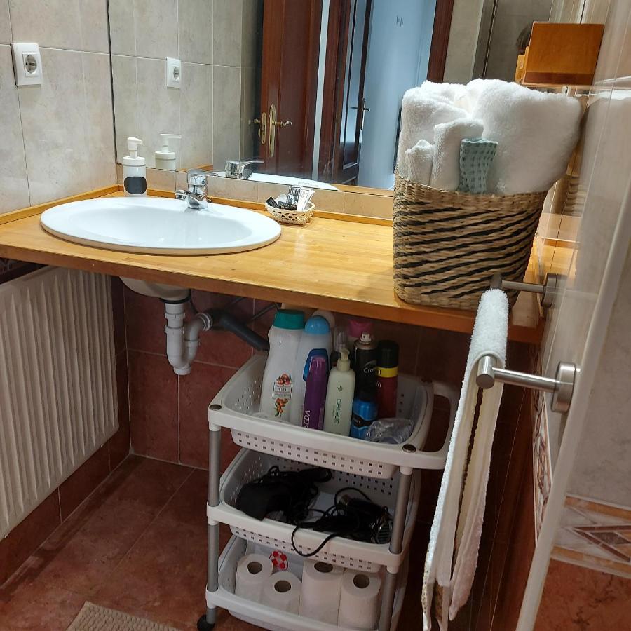 Apartmán Soleado Piso Con Garaje Y Piscina A 8' Centro Castro Urdiales Exteriér fotografie